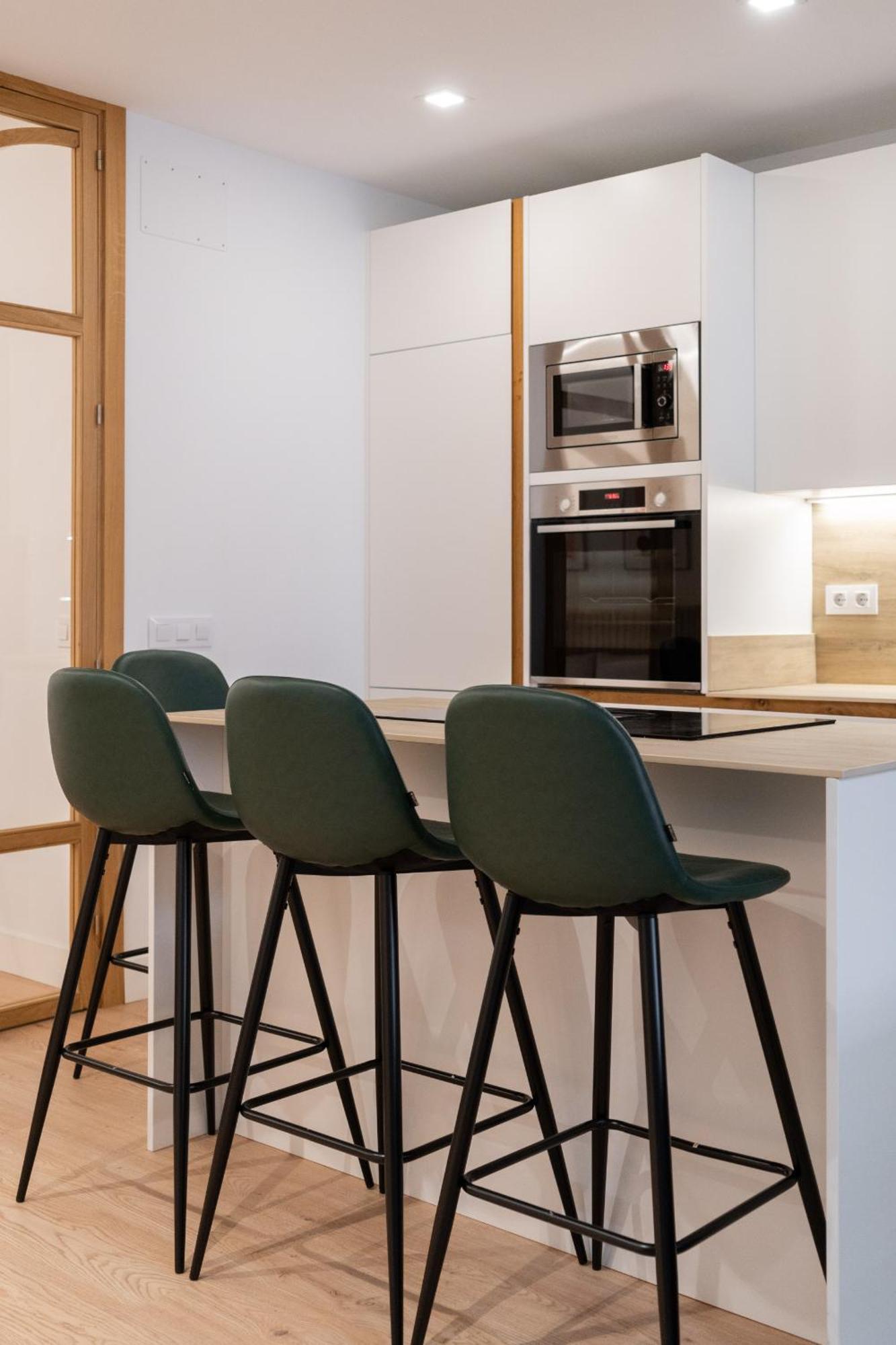 Appartamento Apartamento Reformado De Lujo En Gran Via Madrid Esterno foto