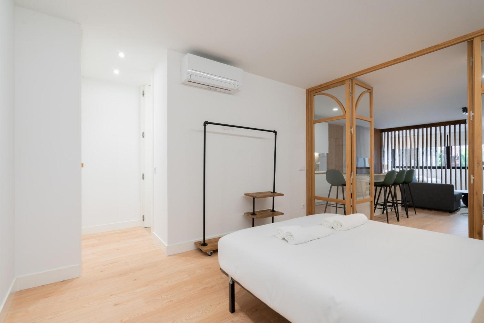 Appartamento Apartamento Reformado De Lujo En Gran Via Madrid Esterno foto