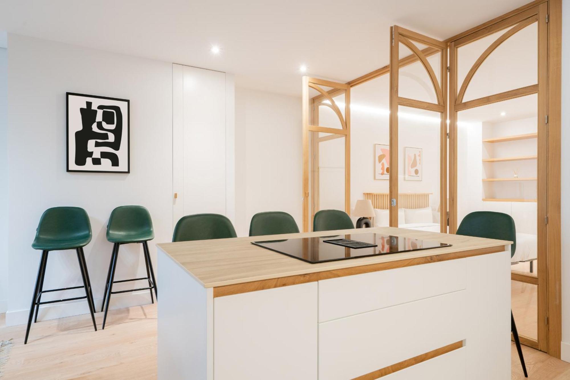 Appartamento Apartamento Reformado De Lujo En Gran Via Madrid Esterno foto